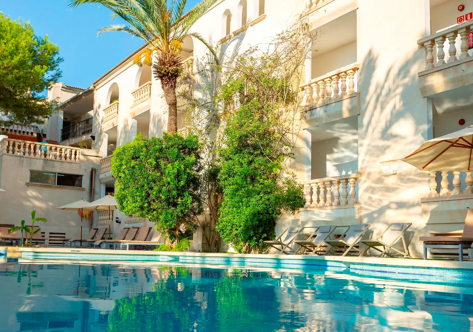 Aparthotel Es Baulo Petit Hotel Can Picafort